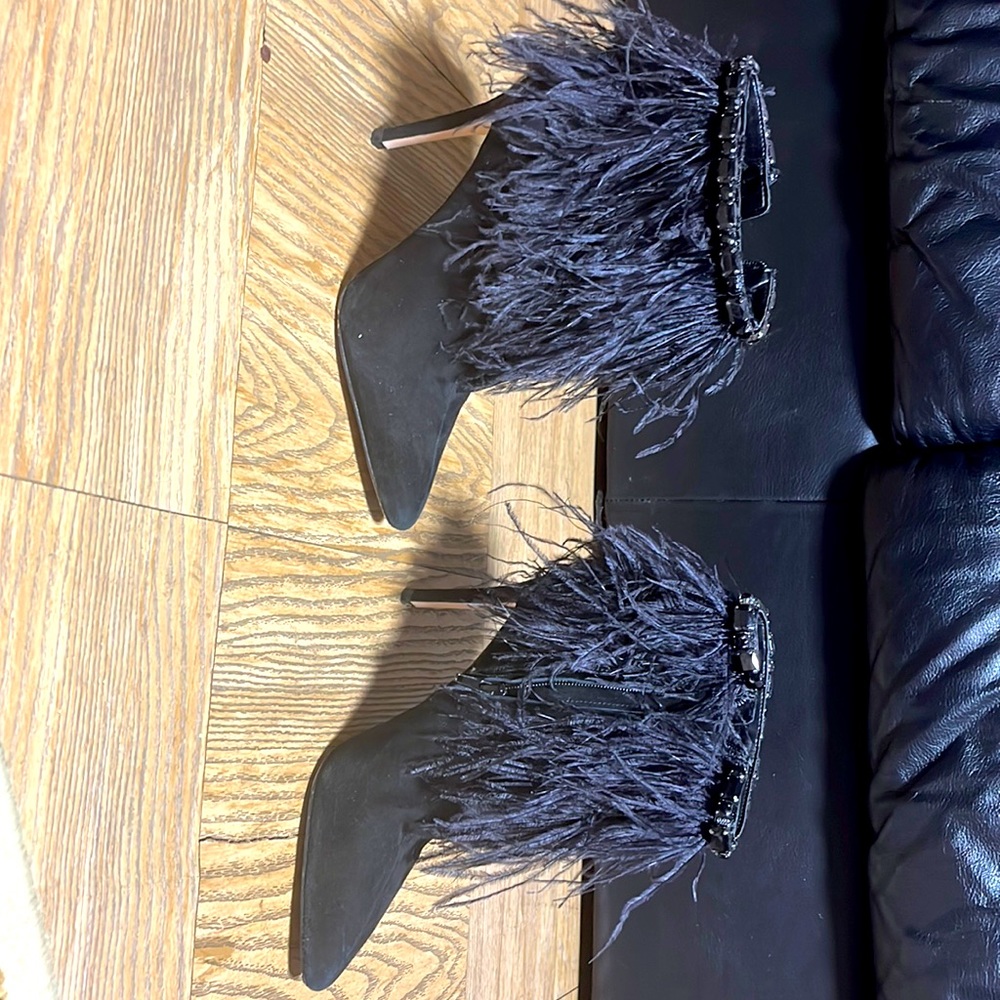 Glam,fluffy feather ankle booties. Slender heel with rhinestones and elegant.